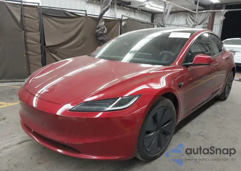 2025 Tesla Model 3 Long Range Rear-Wheel Drive/Standard Rear-Wheel Drive z USA, uszkodzony, nr VIN 5YJ3E1EA8SF975758